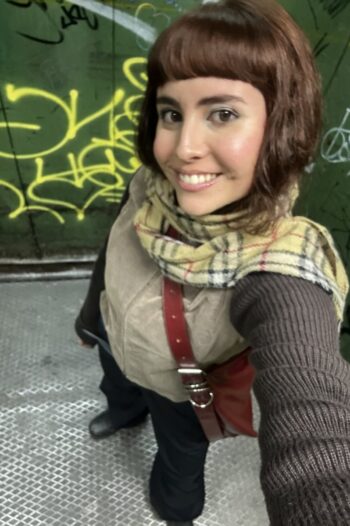 AMANDA ÁLVARO
