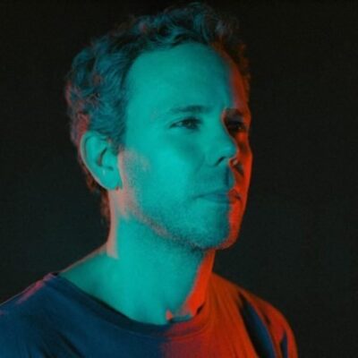 M83